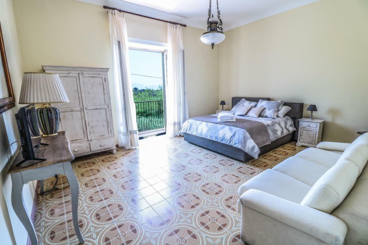 Scognamiglio Suites Ercolano Exterior photo